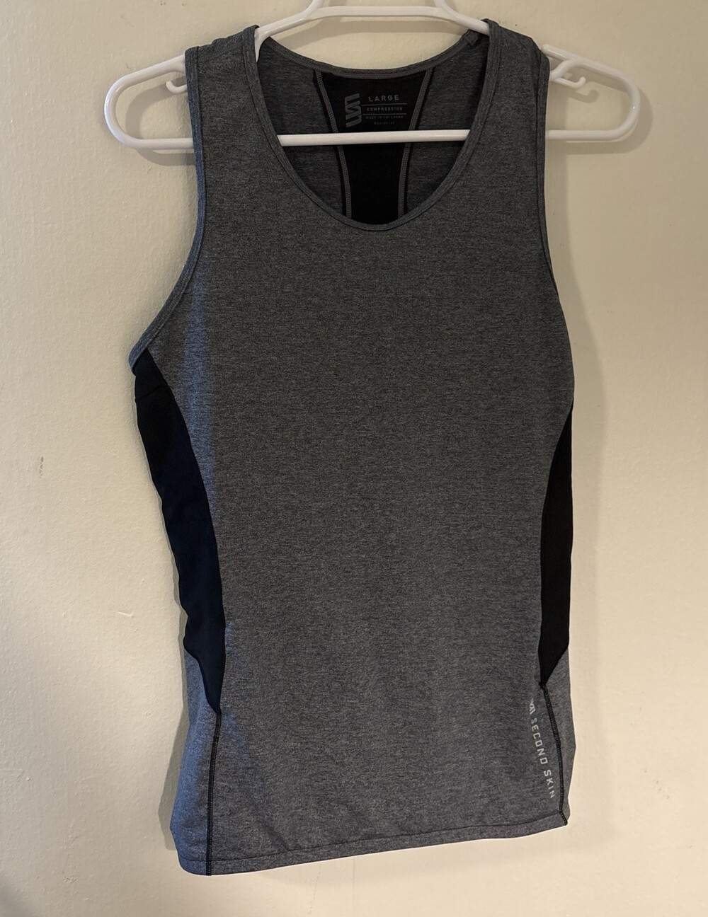 Second Skin Womens Compression Tank Top Training Crossfit LARGE Black Workout